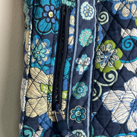 Vera Bradley Blue and White Quilted Purse - Picture 3 of 6